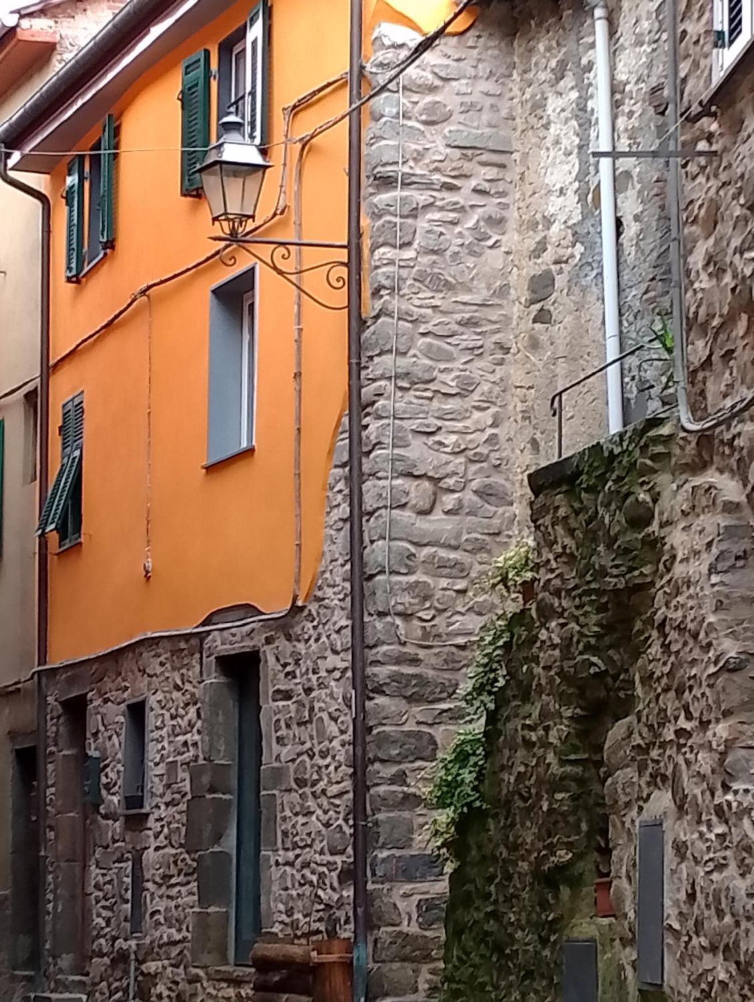 La Medievale 1 Guest House Pignone Exterior foto