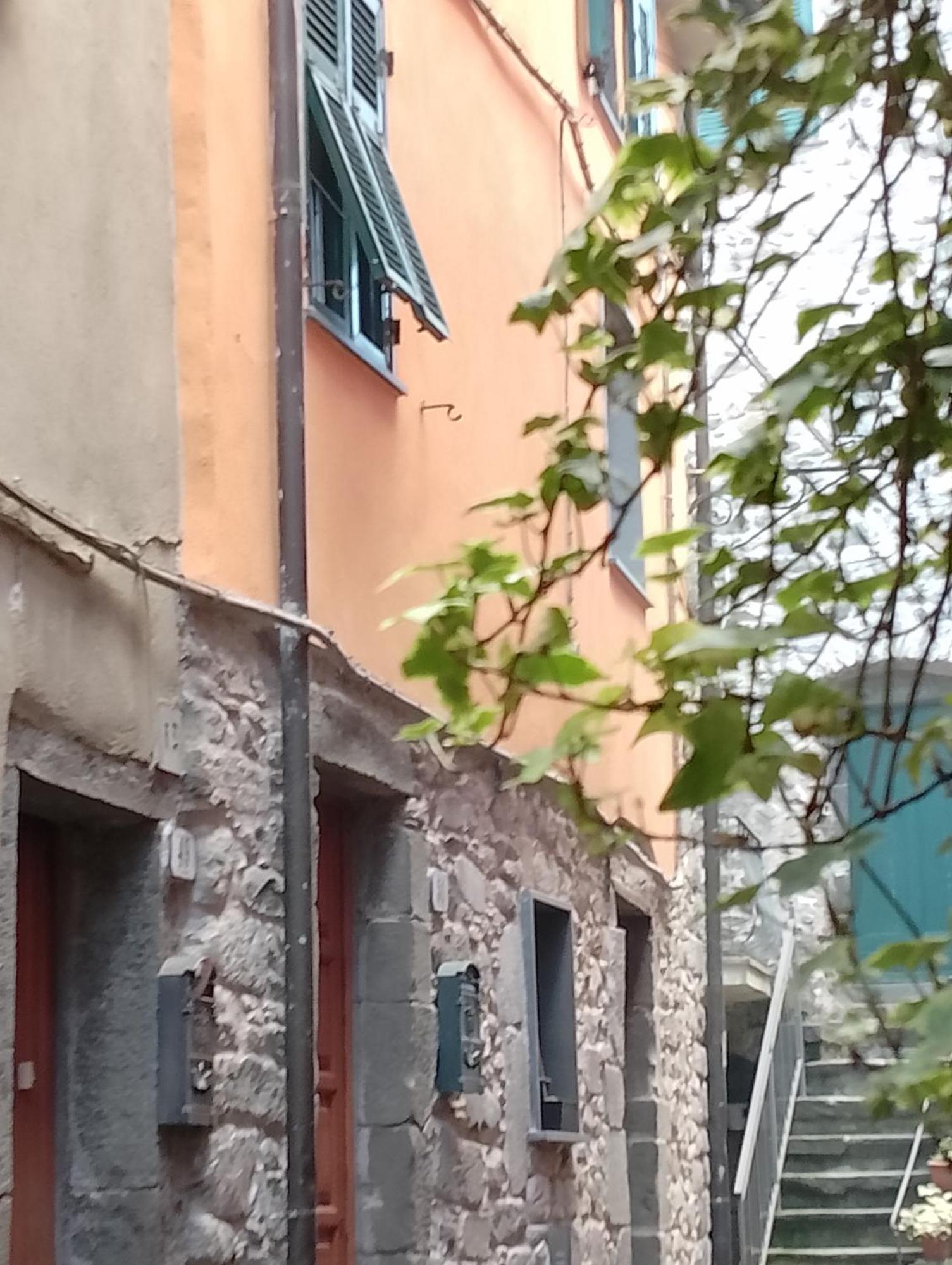 La Medievale 1 Guest House Pignone Exterior foto